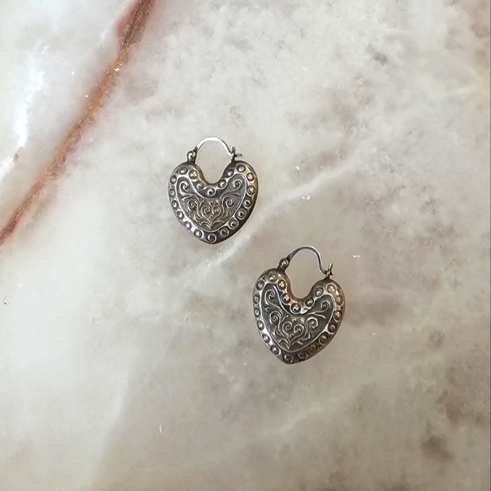 Sweet Sterling Silver Puffed Vintage Heart Hoops